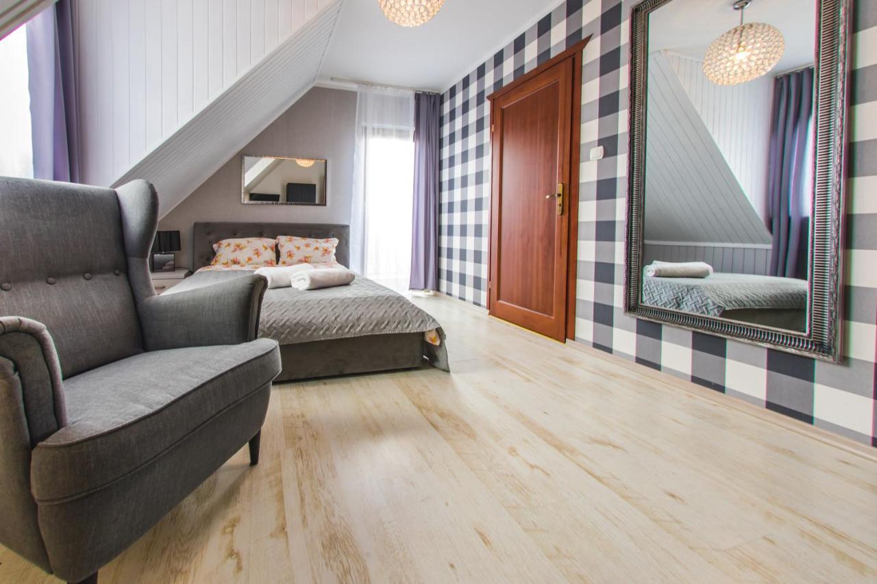 Gosciniec Pod Lipa Appartement Mikołajki Buitenkant foto