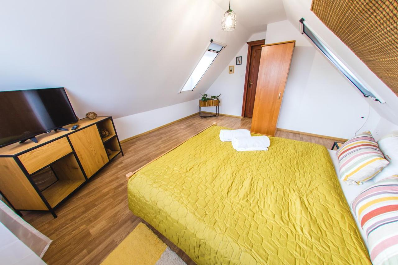 Gosciniec Pod Lipa Appartement Mikołajki Buitenkant foto