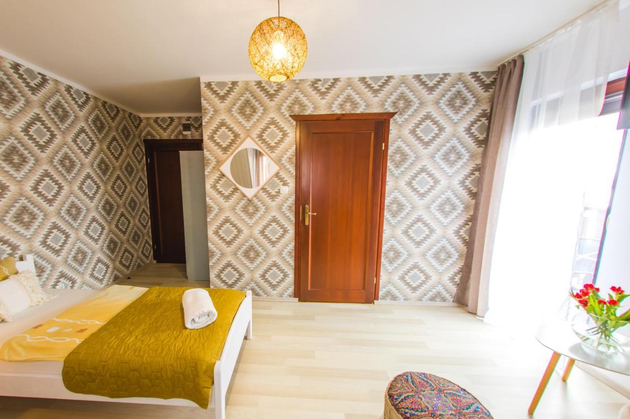 Gosciniec Pod Lipa Appartement Mikołajki Buitenkant foto