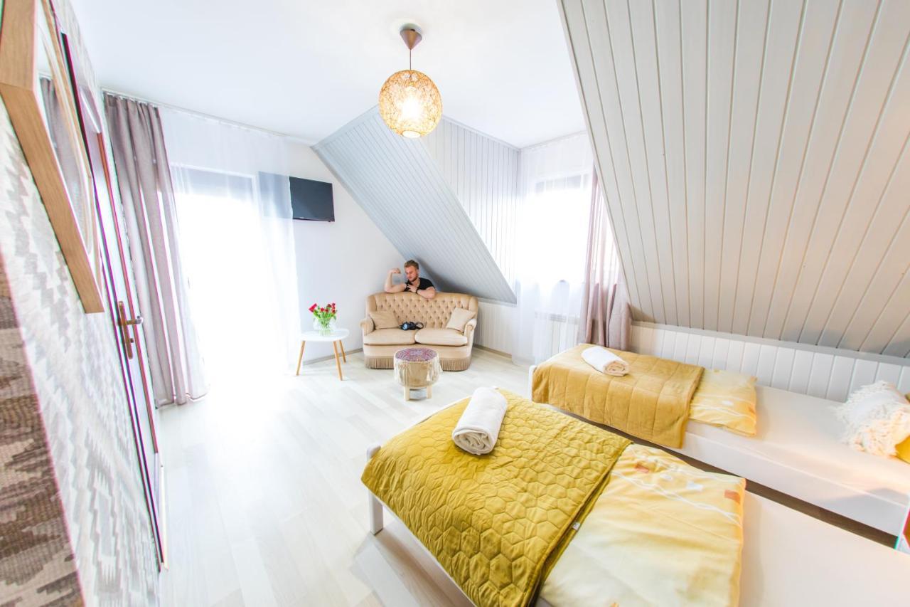 Gosciniec Pod Lipa Appartement Mikołajki Buitenkant foto