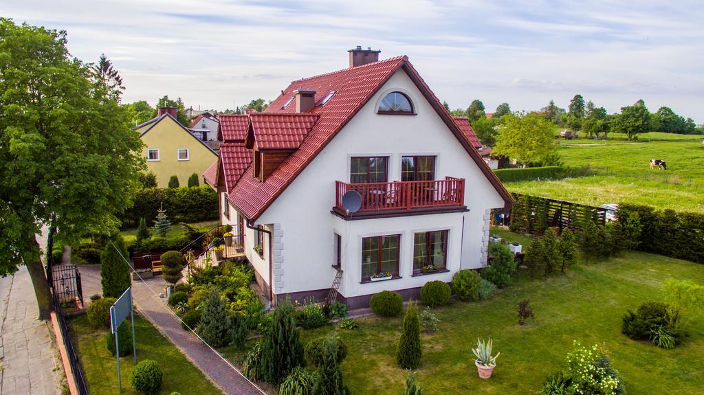 Gosciniec Pod Lipa Appartement Mikołajki Buitenkant foto